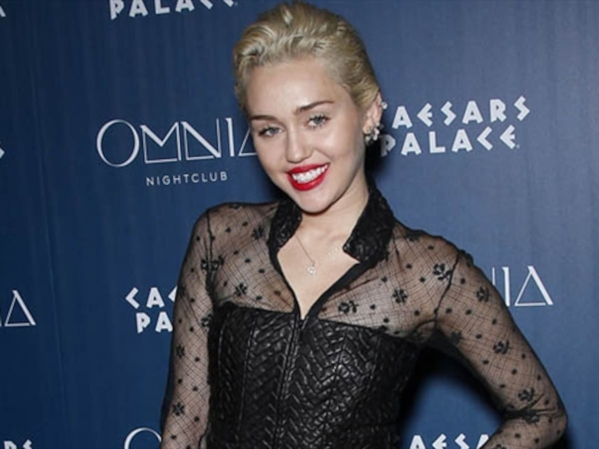 Miley Cyrus prefiere no definir su sexualidad