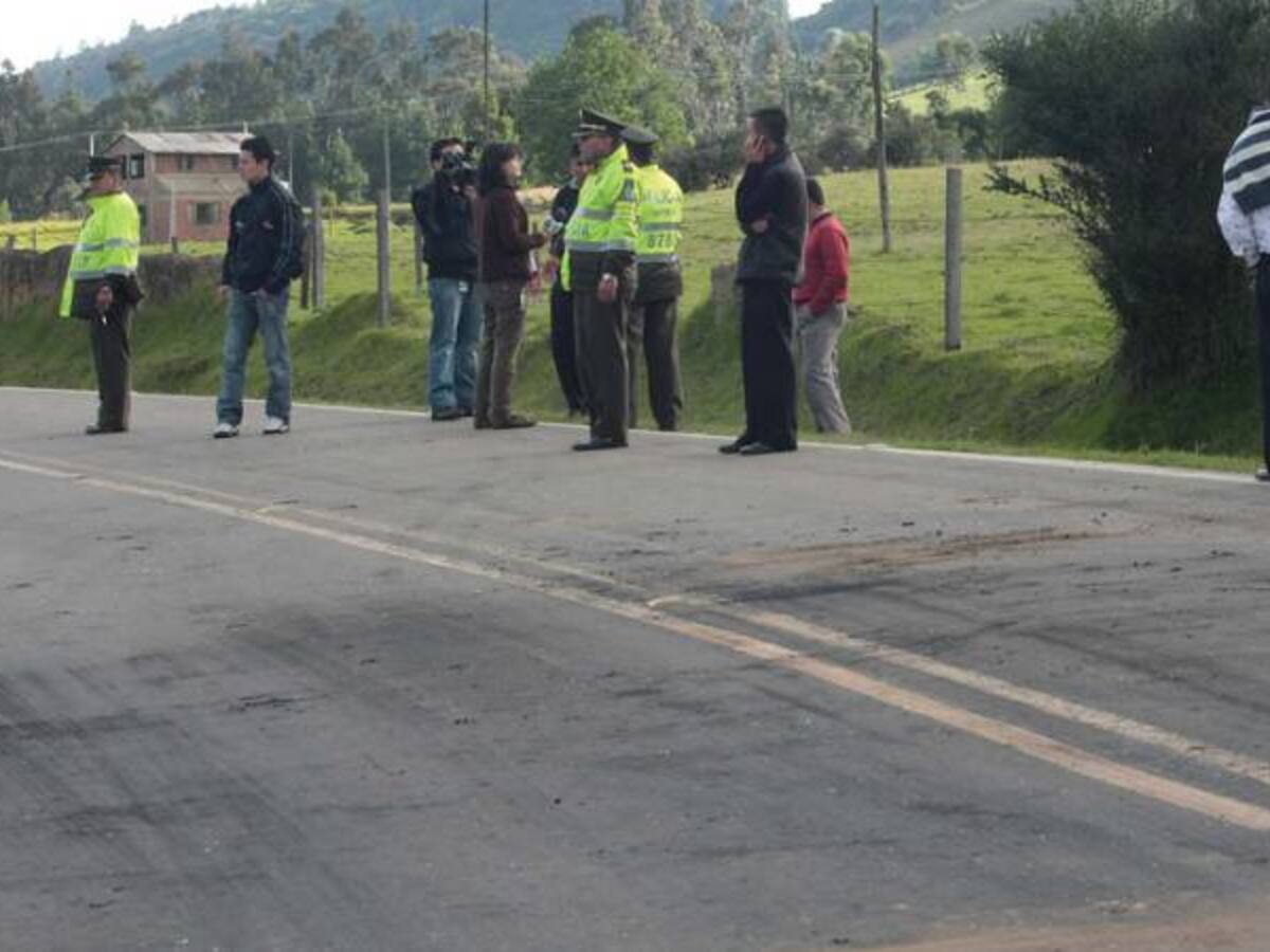 Tapan más de 100 huecos en vía Bogotá – La Calera