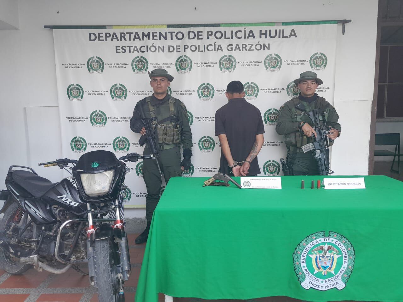 Se movilizaba en motocicleta.