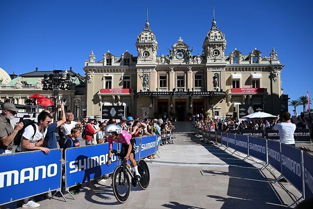EN VIVO Etapa 2 de La Vuelta a España: Siga a los colombianos en el minuto a minuto (Photo by Tim de Waele/Getty Images)