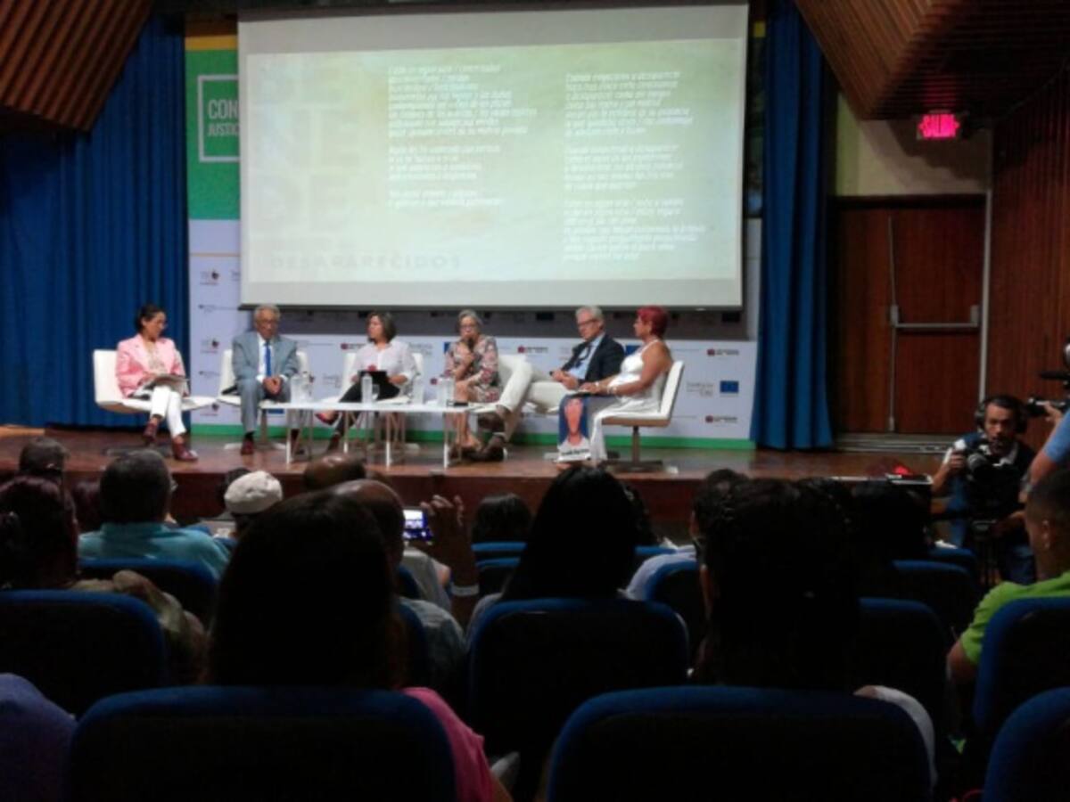 Fracasamos en entrega de cuerpos del Palacio de Justicia: Medicina Legal