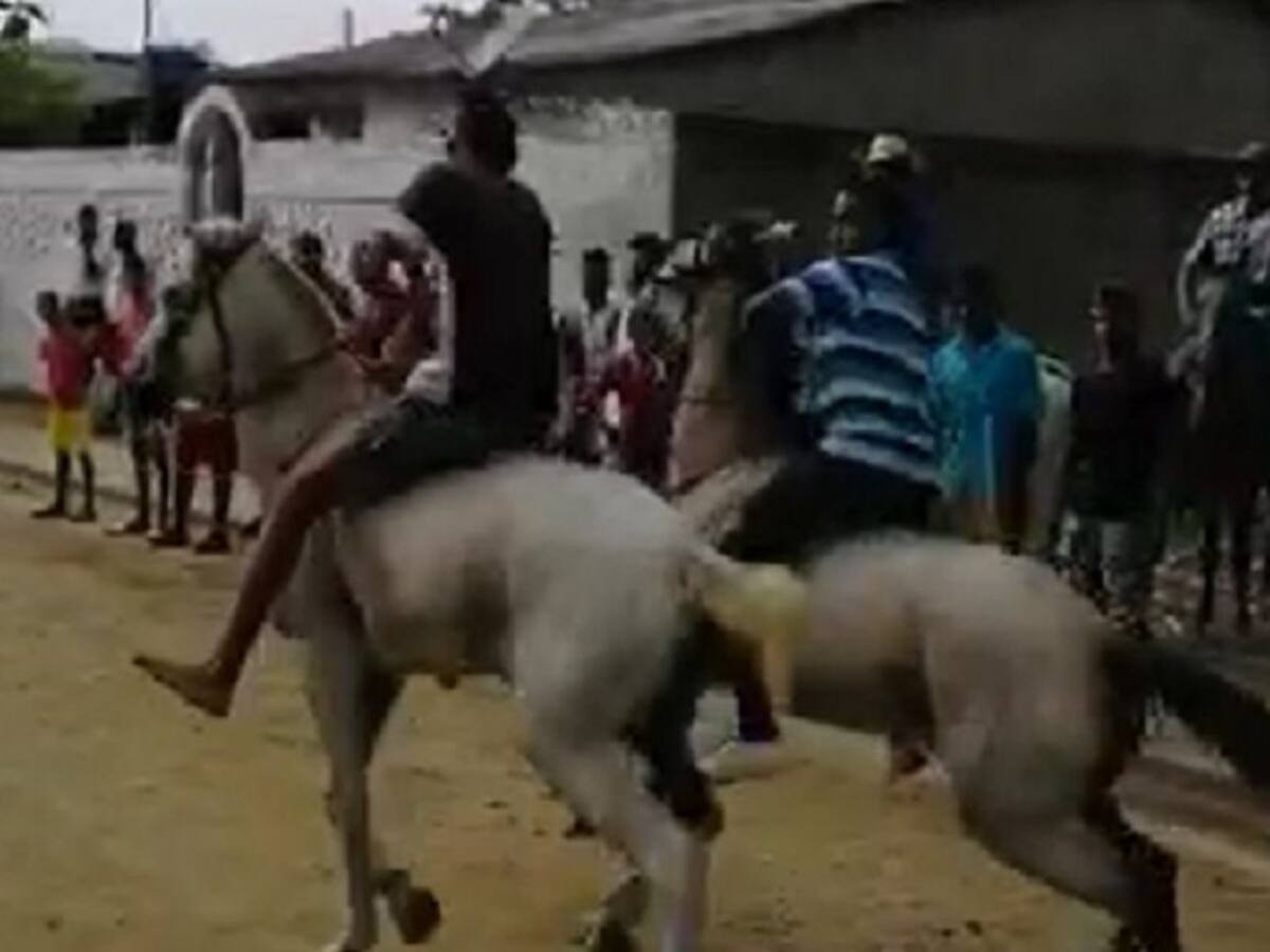 En corregimiento de Bolívar, violan toque de queda con carreras de caballos