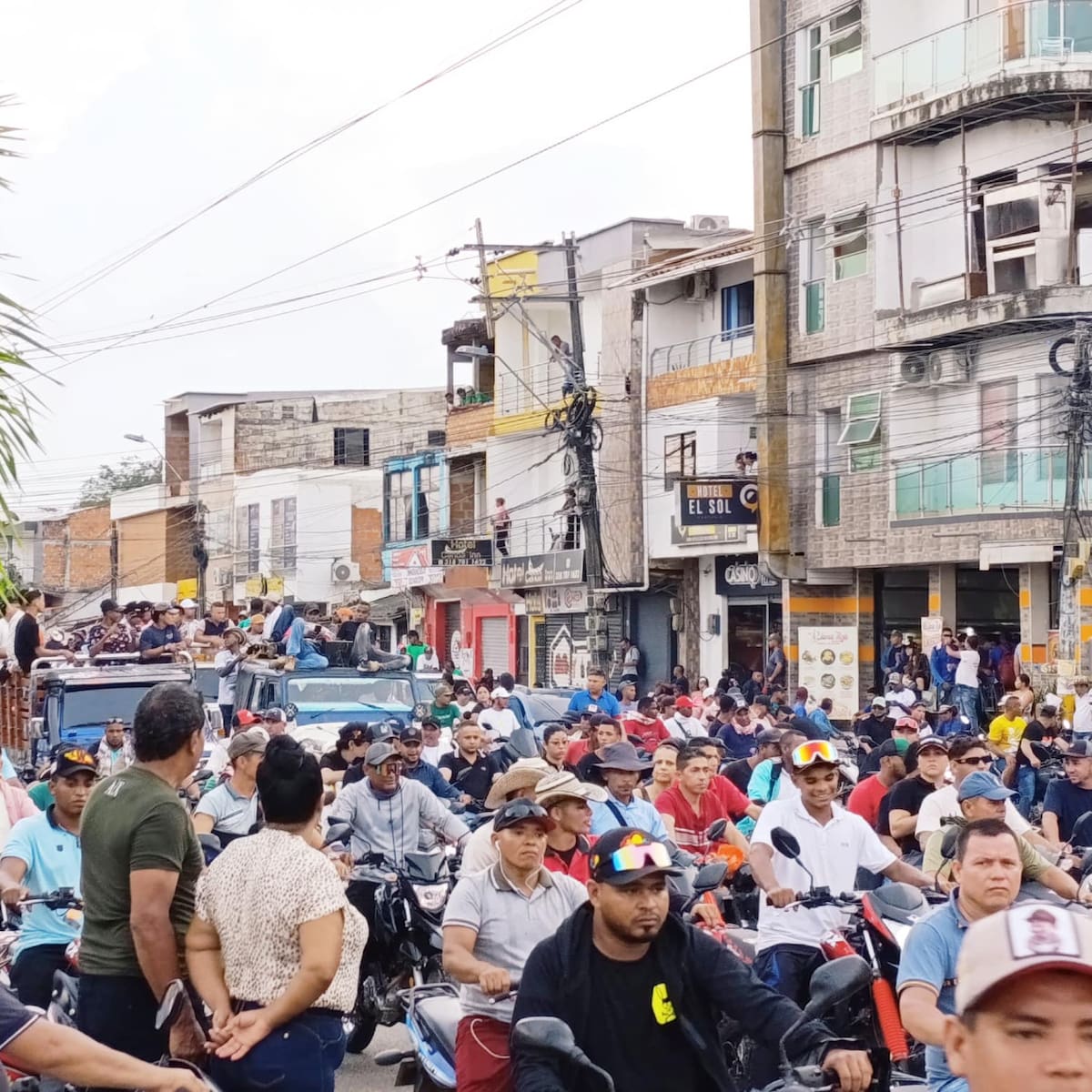 En medio del paro minero, un hombre resultó lesionado al manipular pólvora