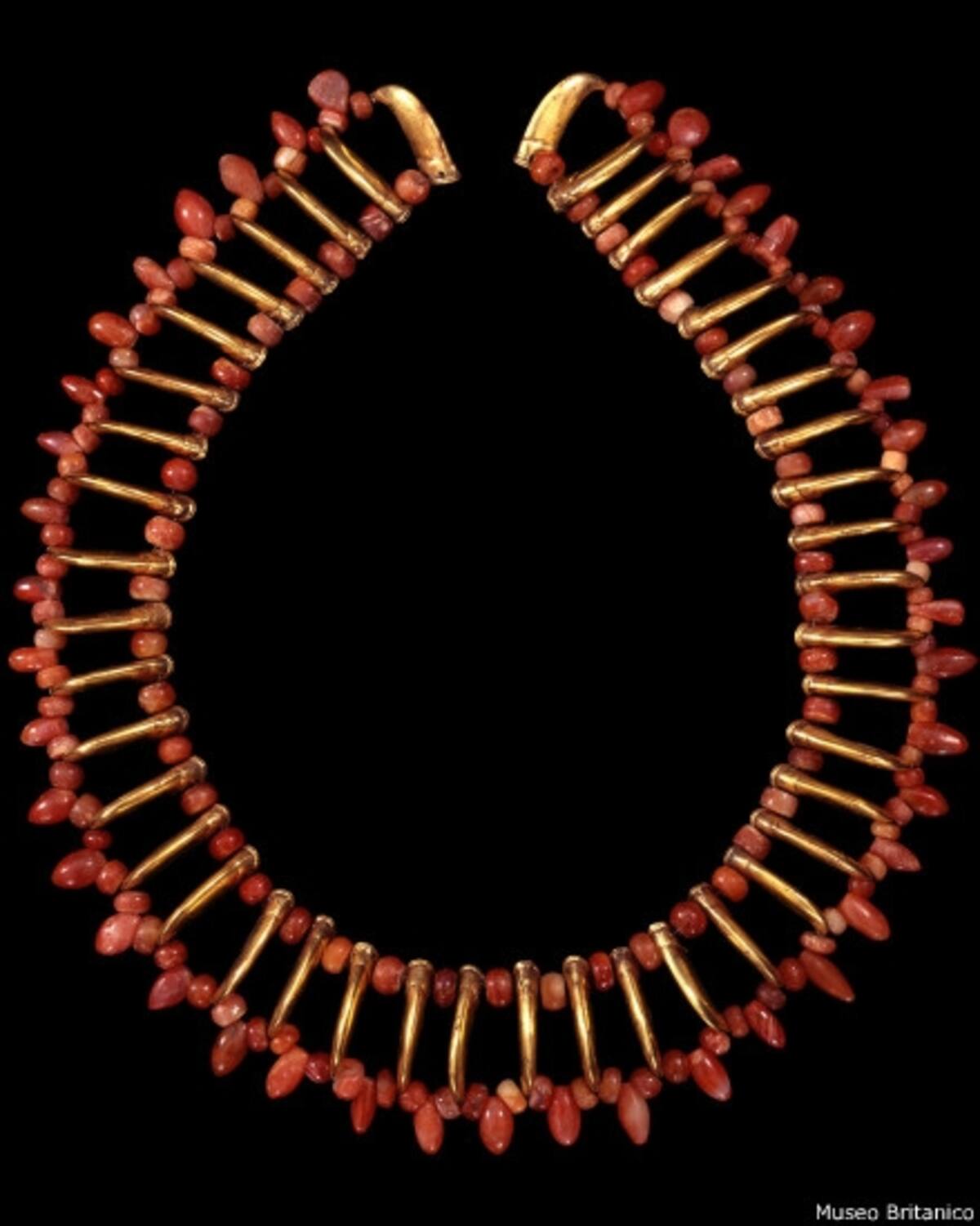 Si algo ha asombrado a los arqueólogos es el manejo de la técnica de la cera perdida que utilizaban culturas como la Quimbaya y la Tairona. De hecho, algunos especialistas sostienen que para los indígenas era más importante la cera que el mismo oro.
