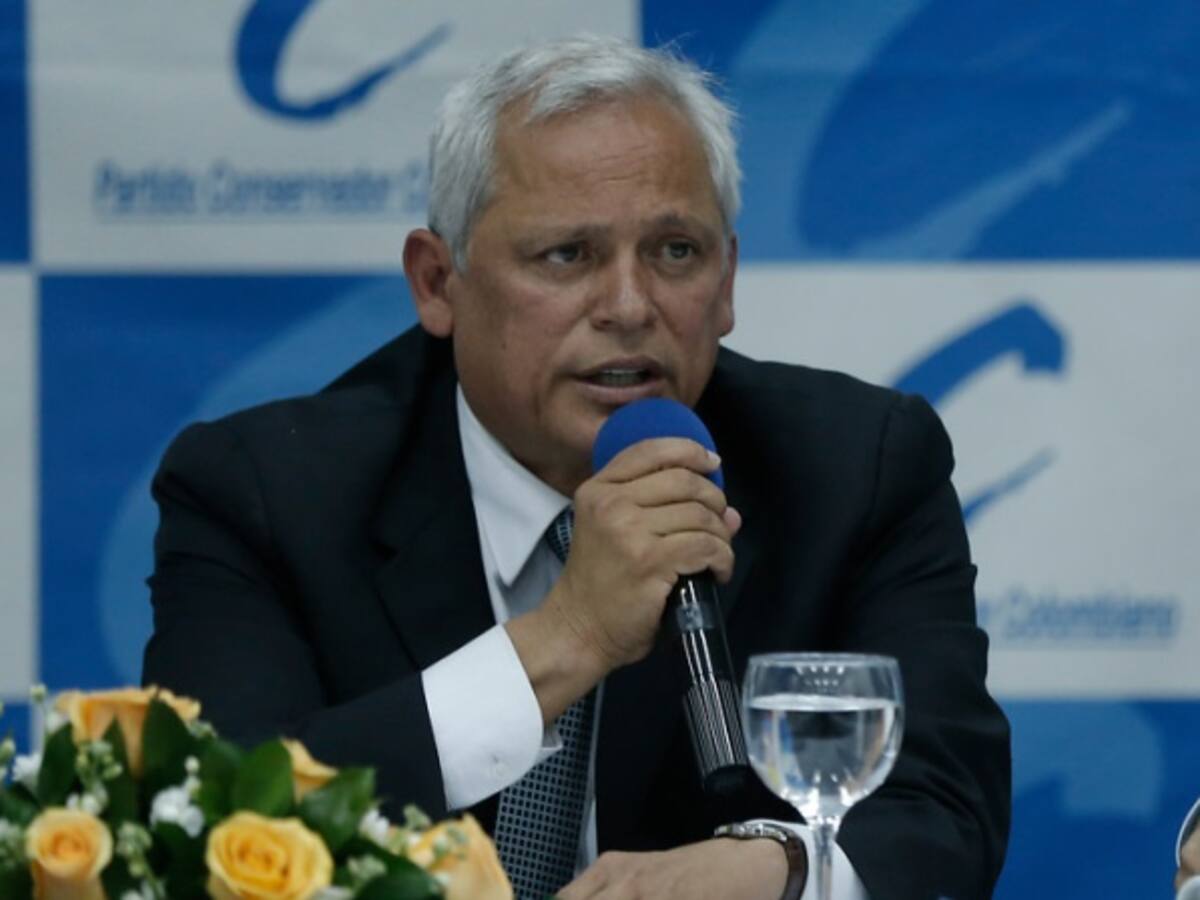 Campañas de Duque y Vargas terminarán unidas para segunda vuelta: Andrade