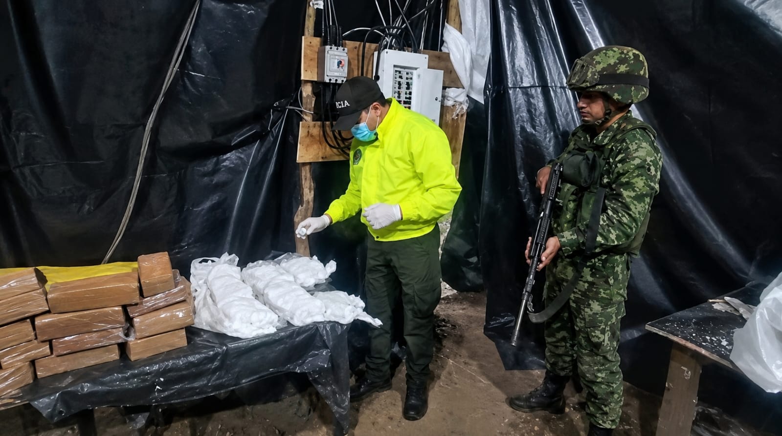 El laboratorio fue descubierto en zona rural del municipio de Mercaderes. Crédito: Ejército Nacional.