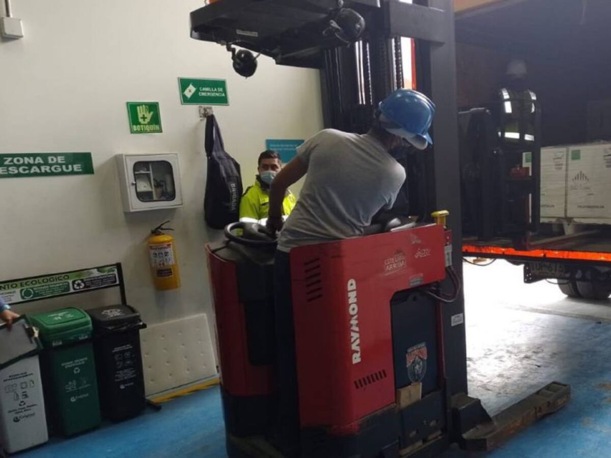 Llegaron al país 200.070 dosis de vacunas Pfizer