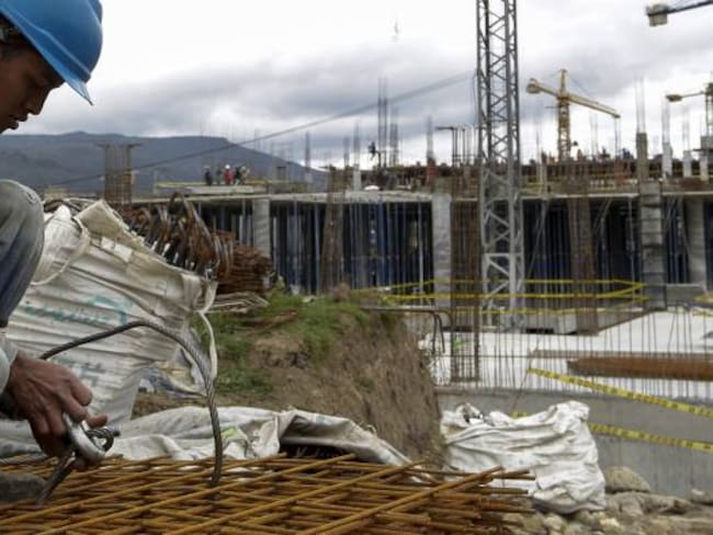 Candidatos a la Alcaldía de Bogotá deben explicar origen de recursos para obras