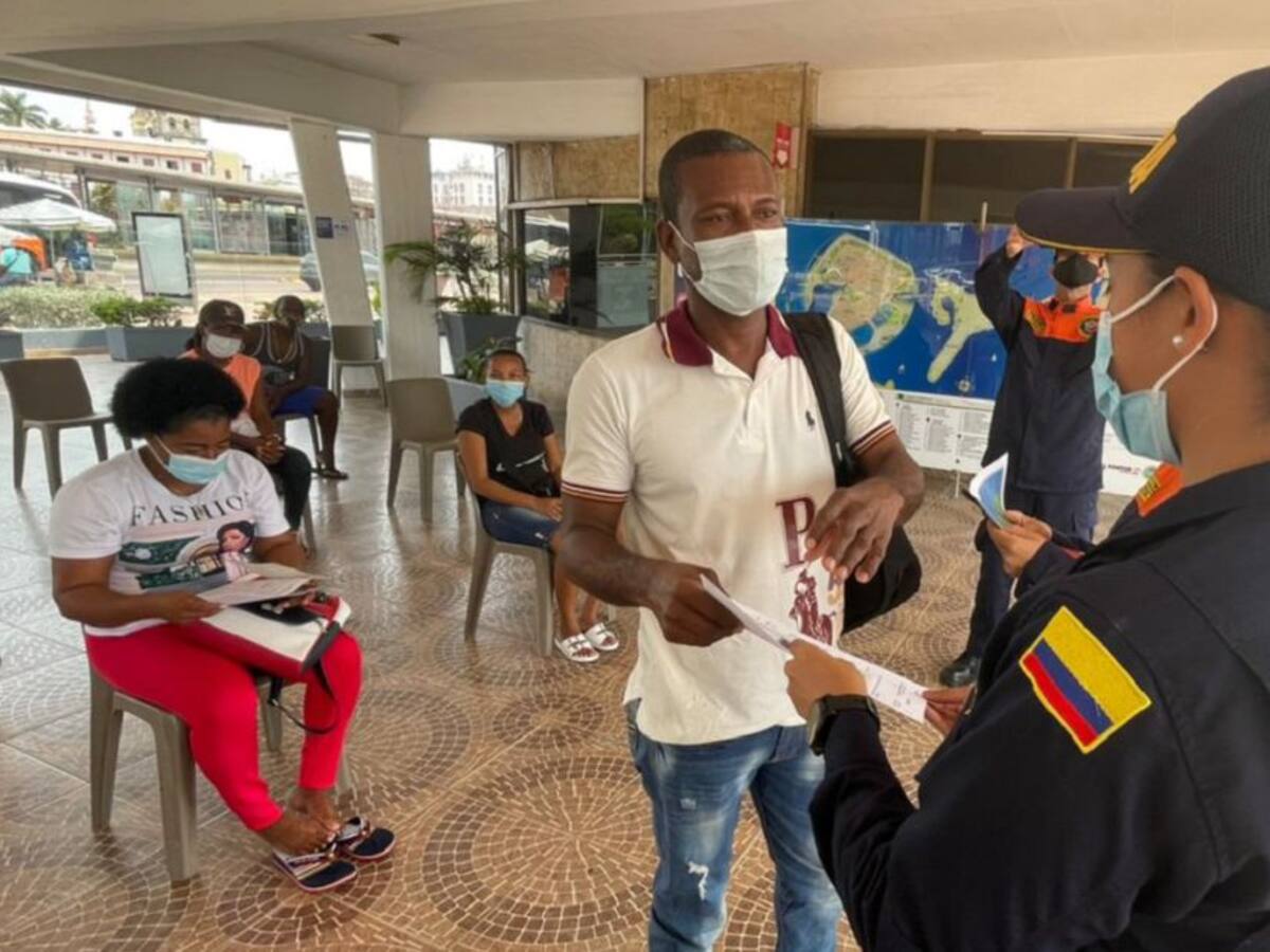 Dimar entregó matriculas de embarcaciones a isleños en Cartagena