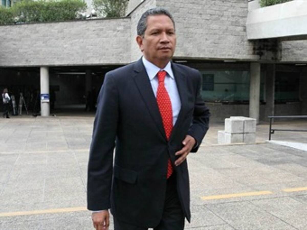 Hipólito Moreno precisa detalles de concejales Parada y Camacho en carrusel de contratos