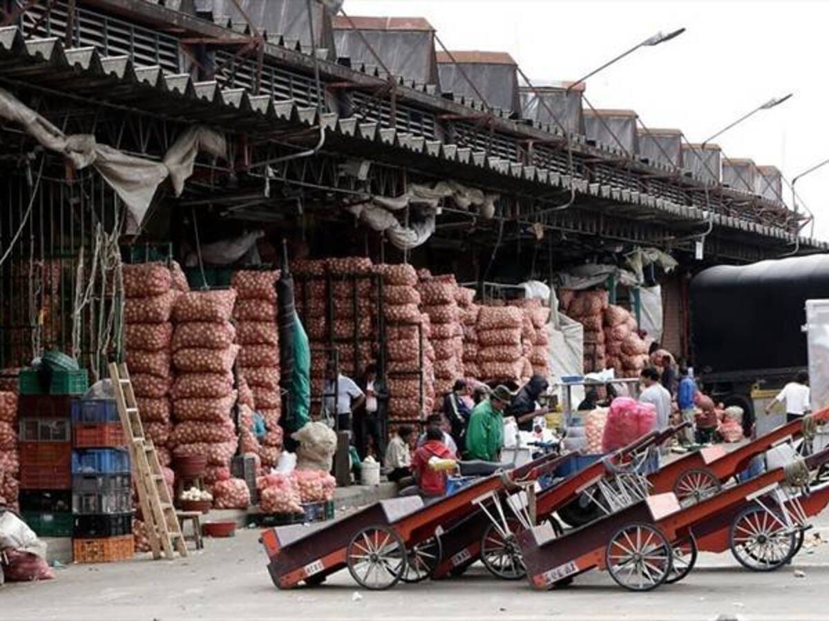 Vamos a mercar en el puente de San Pedro