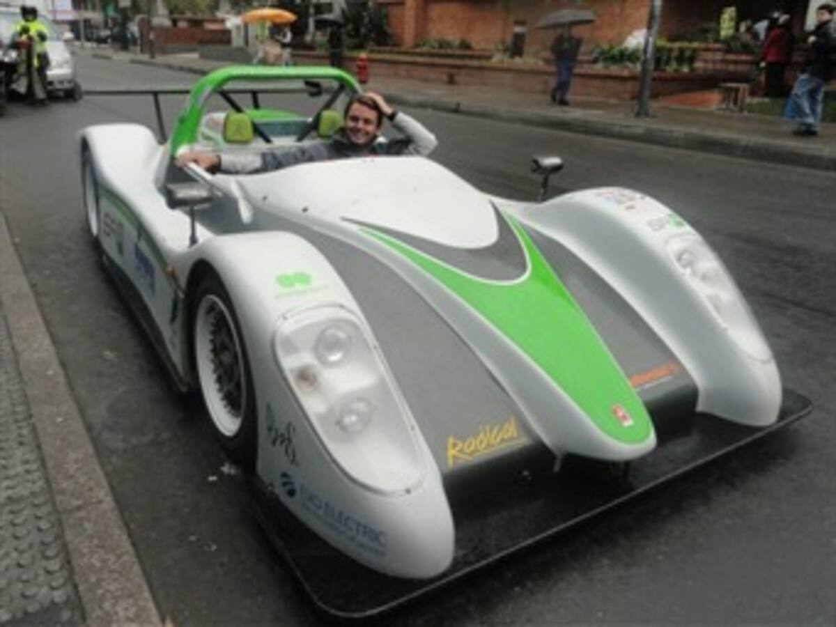 The Racing Green Endurance (RGE) ya se encuentra en Bogotá.