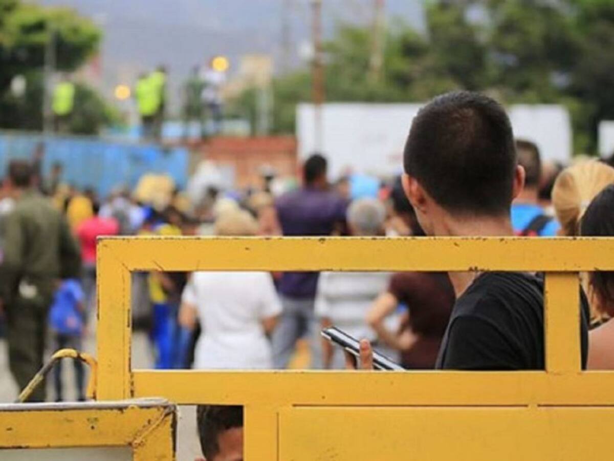 Lista la infraestructura para mejorar el paso peatonal en la frontera