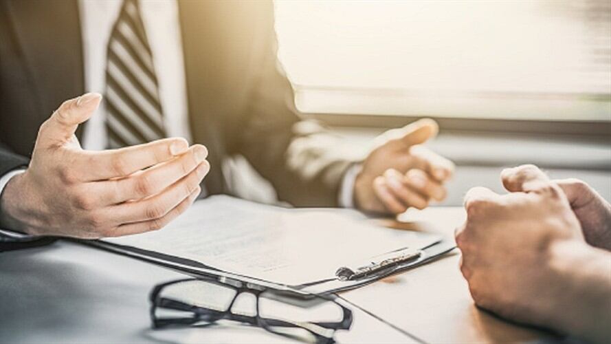 Por nuevos confinamientos en Bogotá, el 56% de las empresas están operando con restricciones. . Foto: Getty Images