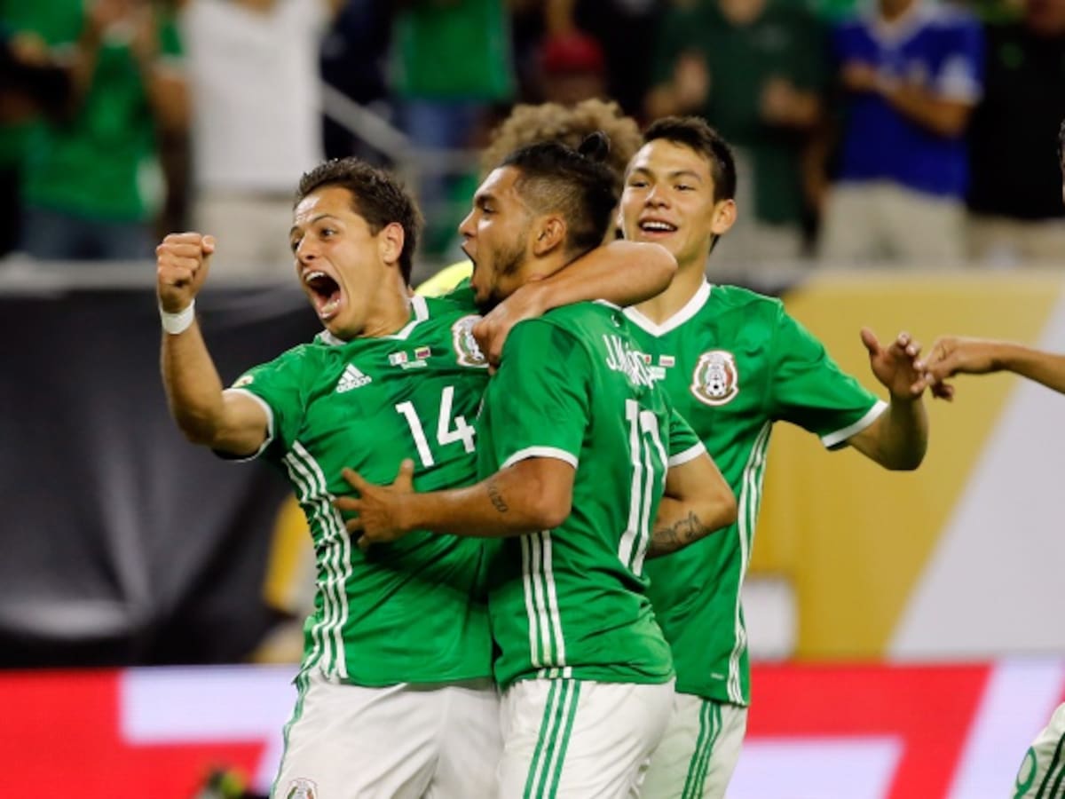 México pierde su racha de victorias, pero clasifica líder de su grupo