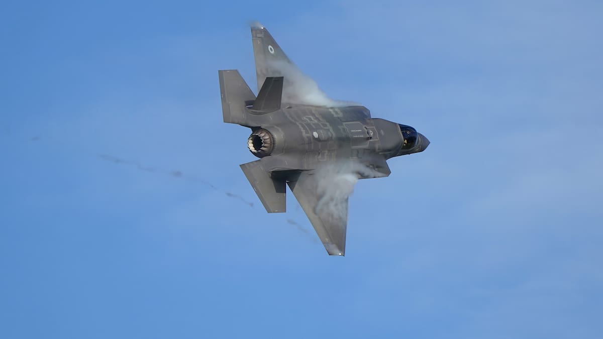Países Bajos deberá suspender suministro de piezas para aviones caza de Israel