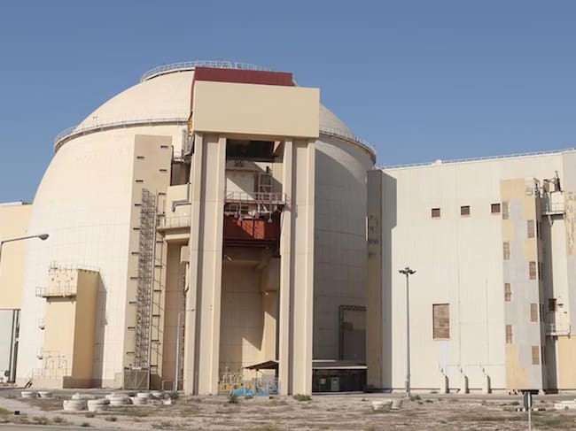 Según la autoridad atómica iraní, el impacto en la central nuclear de Bushehr no generó graves daños en la infraestructura ni dejó víctimas.
(foto: Cortesía )