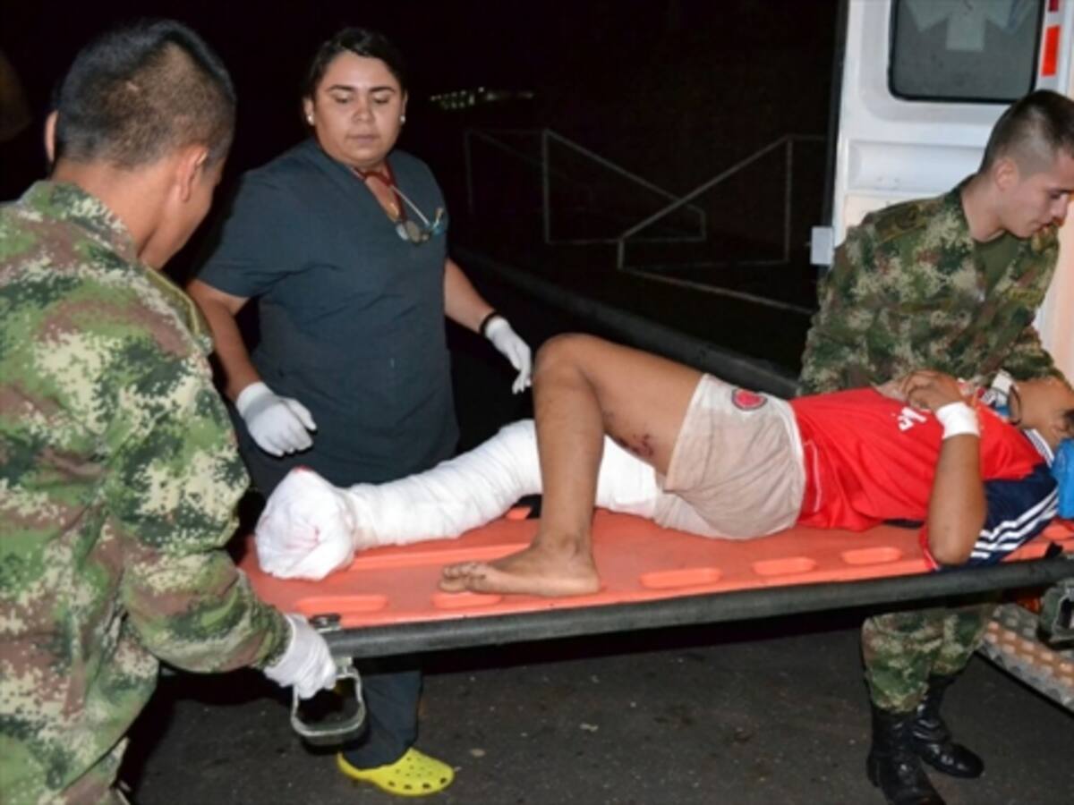 Hospitalizadas permanecen mujer y sus dos hijas tras caer en campo minado