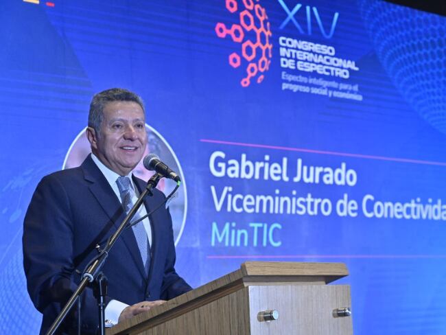 Viceministro de Conectividad del Ministerio de Tecnologías de la Información y las Comunicaciones (MinTIC), Gabriel Jurado. ( 2024 )