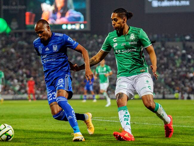 Luis Quiñones anotó un gol en el estreno de Tigres en la Liga MX 2023. EFE/Víctor Cruz