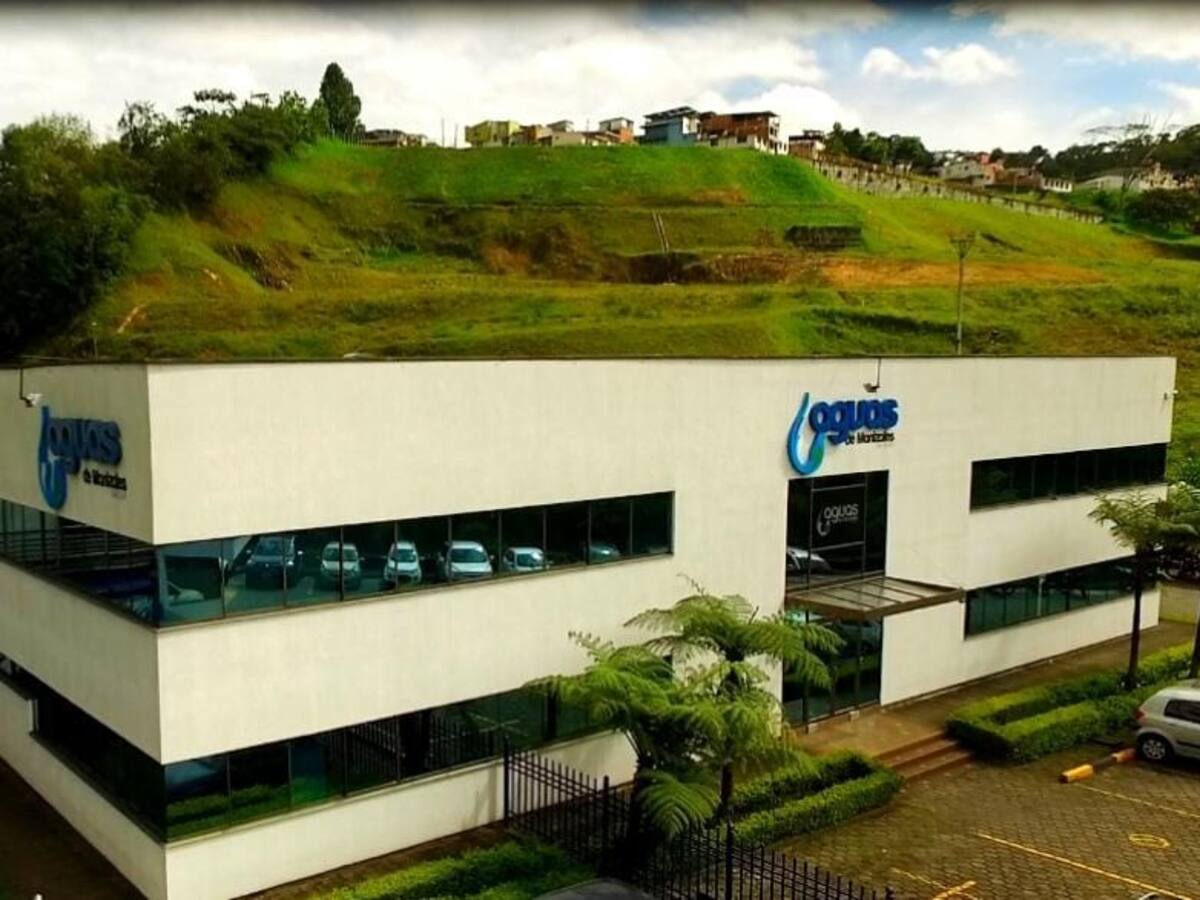 Preocupación por endeudamiento de 186 mil millones de pesos en Aguas de Manizales