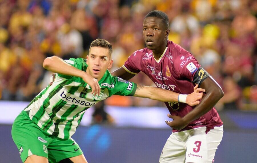 Duelo de Liga entre Atlético Nacional y Deportes Tolima / Colprensa