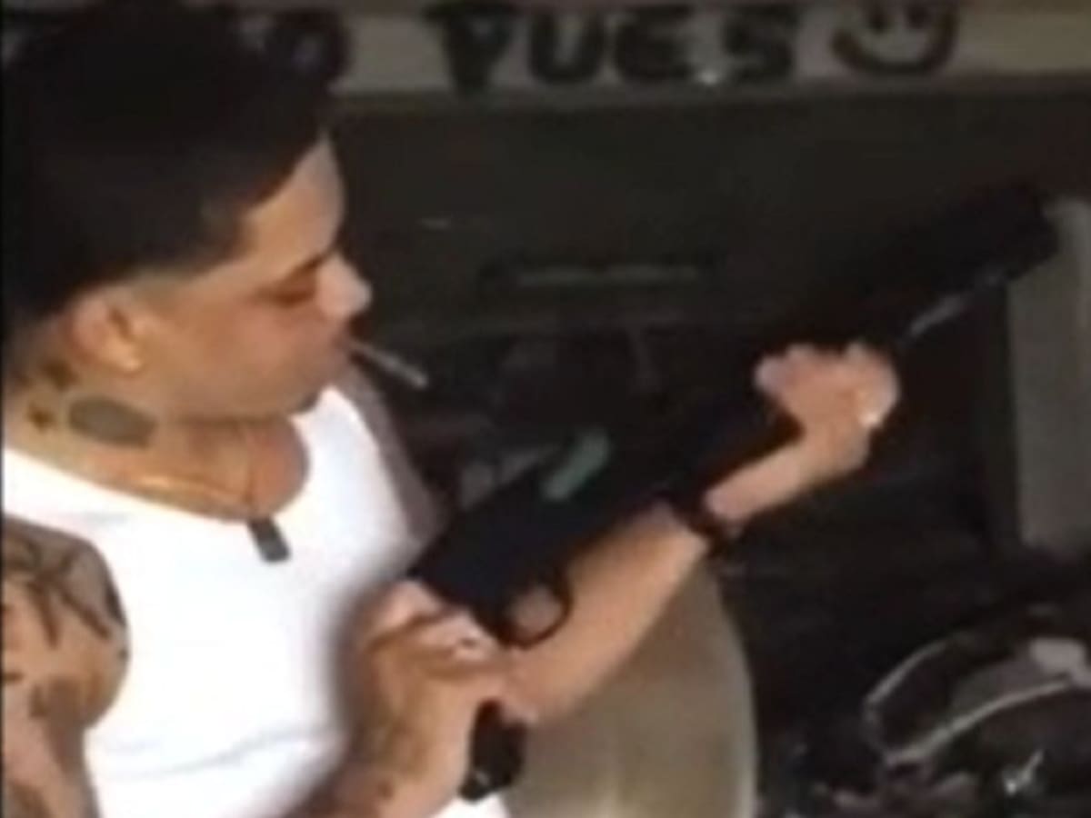 Alias 'Chucky' exhibía sus armas para infundir terror en Buenaventura
