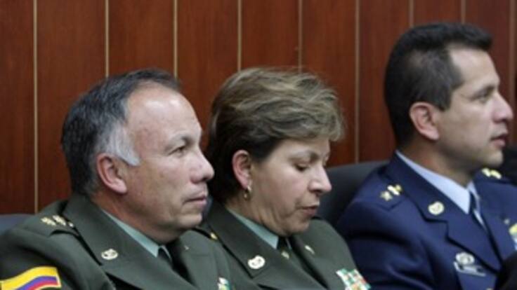 Se enredó el ascenso del general Patiño por caso del grafitero