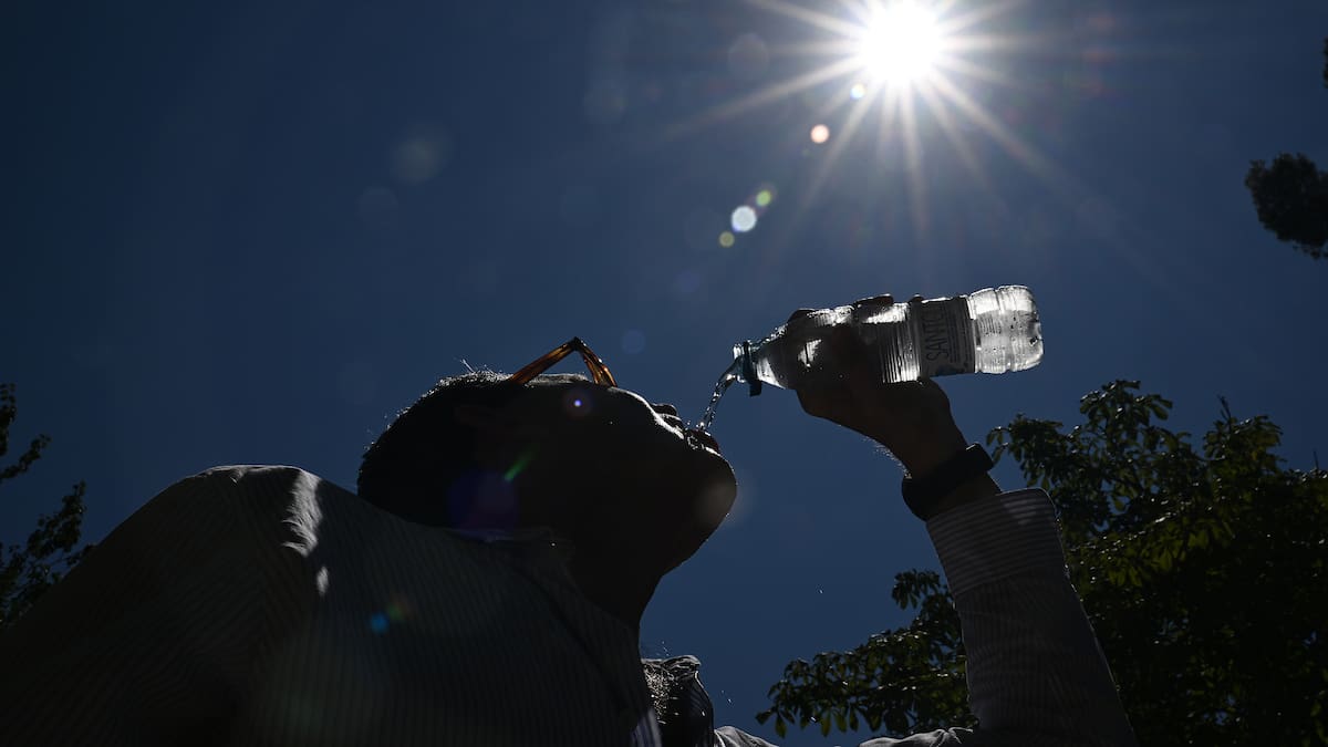 Puente festivo bajo intenso calor en el Caribe por ingreso de polvo del Sahara