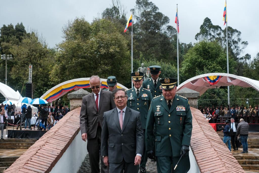 El presidente Gustavo Petro en la conmemoración de los 204 años de la Batalla de Boyacá en el Puente de Boyacá. / Foto. Presidencia