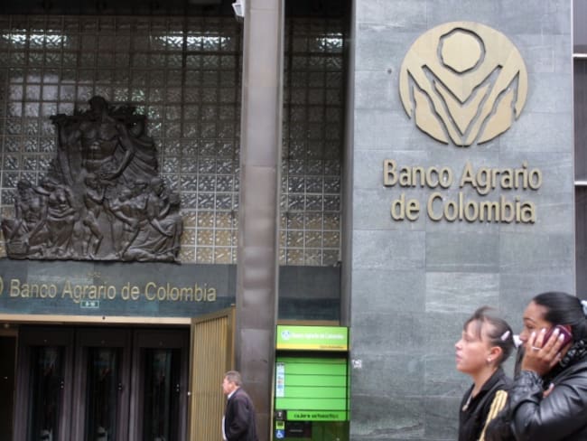 Procuraduría absuelve a exdirectivos del Banco Agrario por caso Navelena