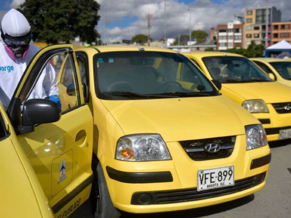 Radican proyecto de Ley que eliminaría el sistema de cupos a los taxis