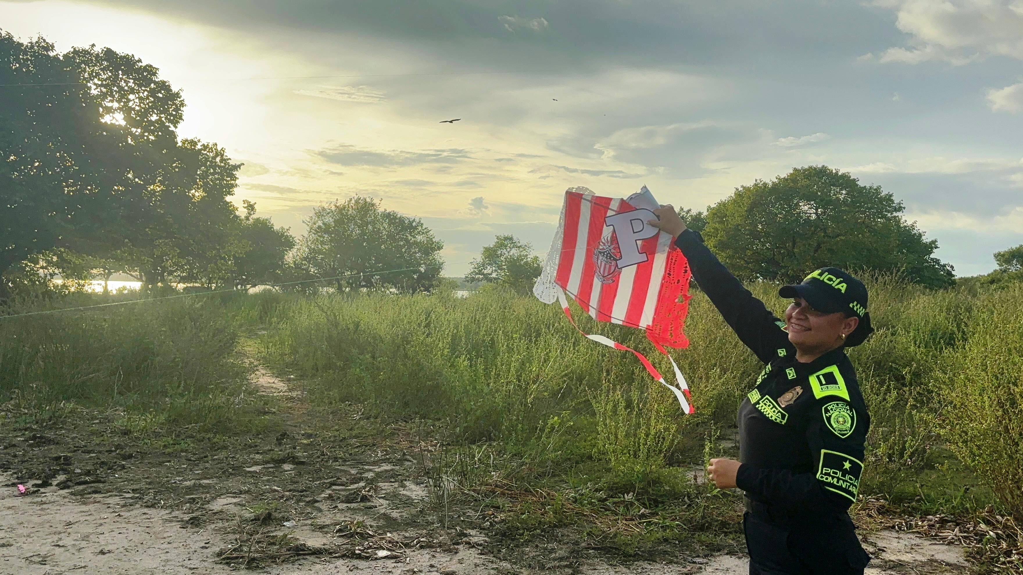 Magangueleños elevaron su creatividad con una tarde de cometas