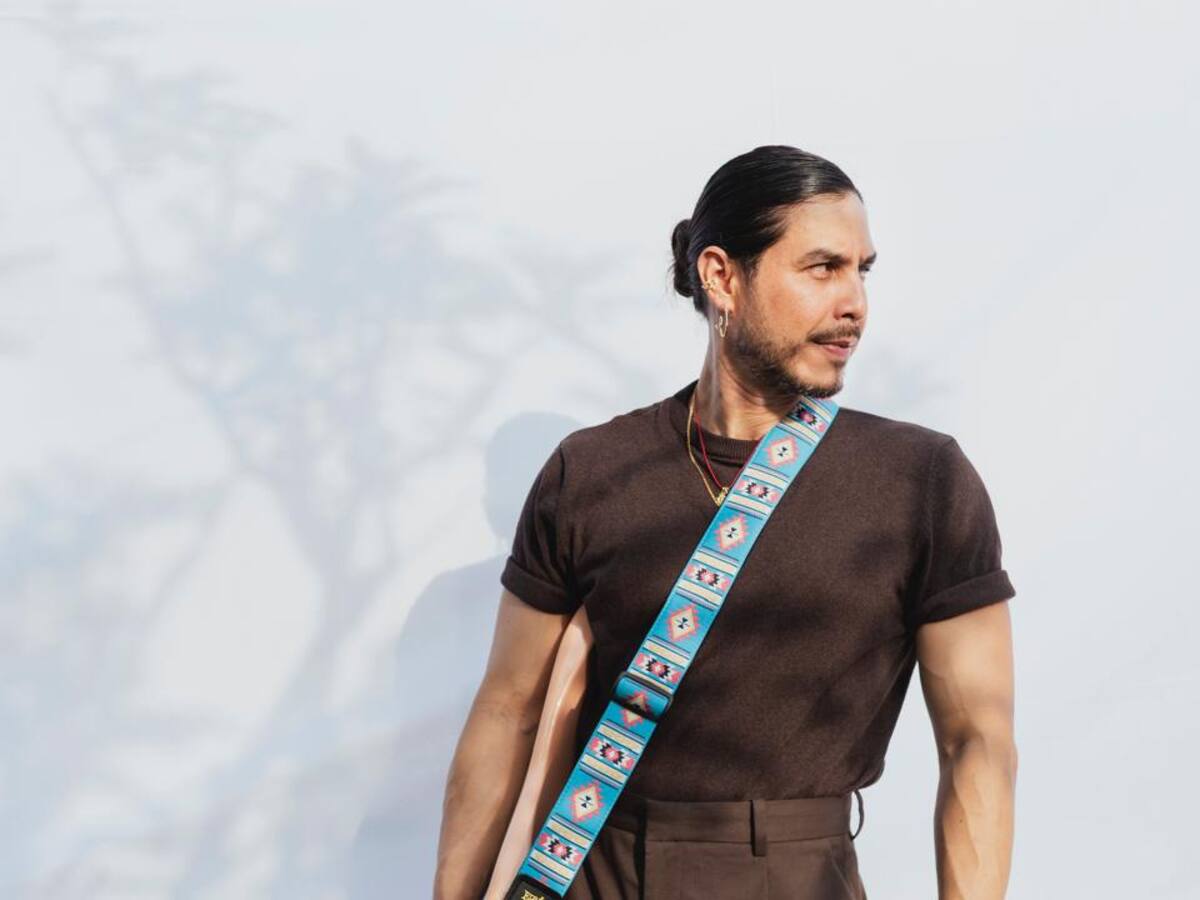 Filocaris lanzó su primera canción Déjala Volar