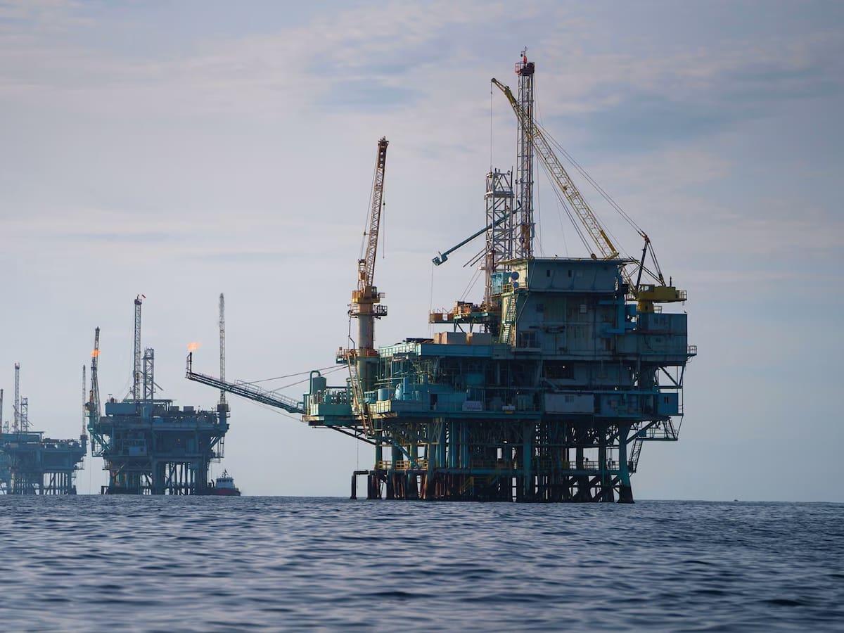 Valor del petróleo cae luego de que Trump expresara optimismo sobre negociar con Irán