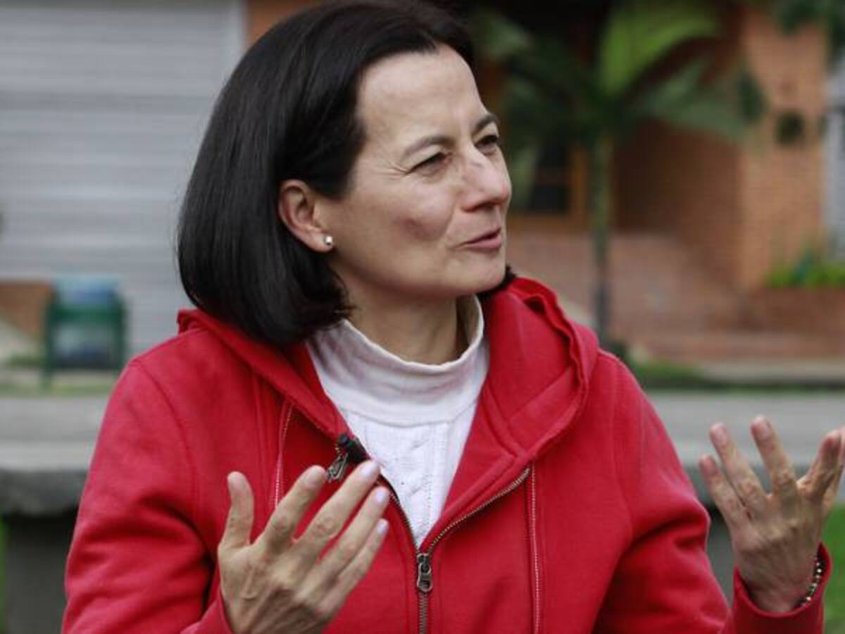 Hay que perseverar en el perdón: Clara Rojas