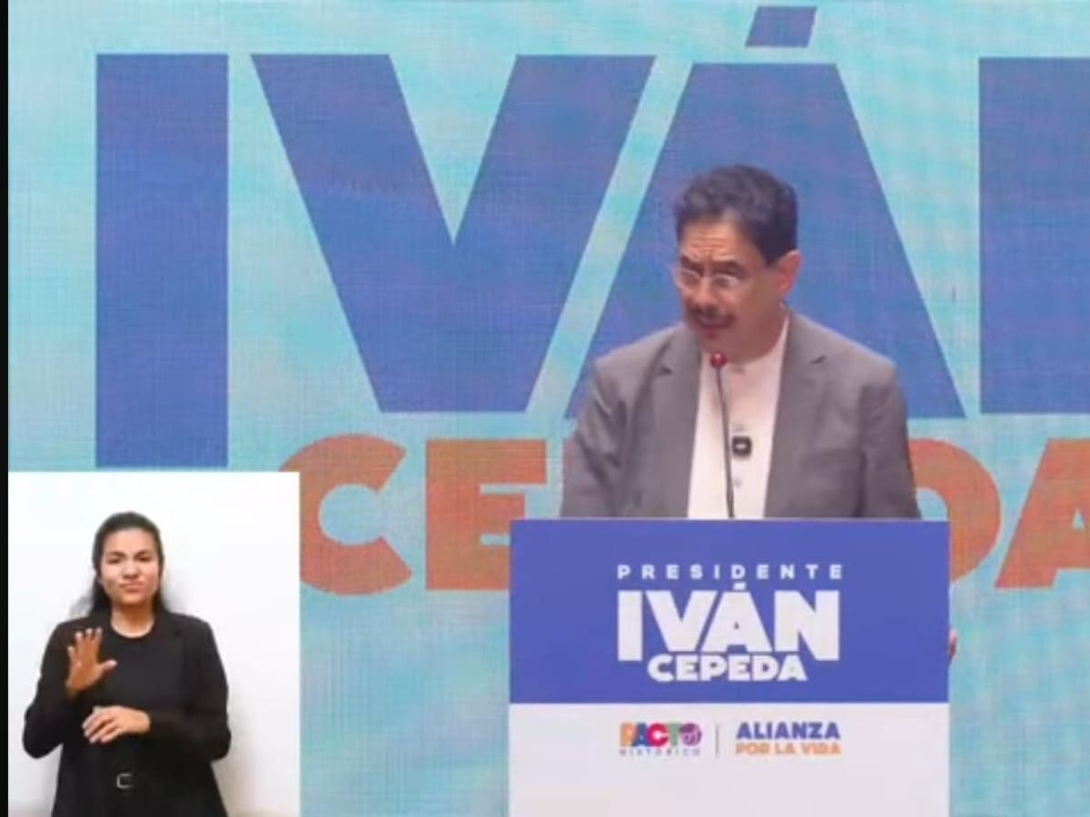 Iván Cepeda anuncia sistema anticorrupción que lideraría Iván Velásquez