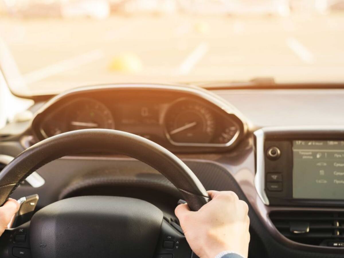 Cárcel para taxista que violó y robó a pasajera en Bogotá