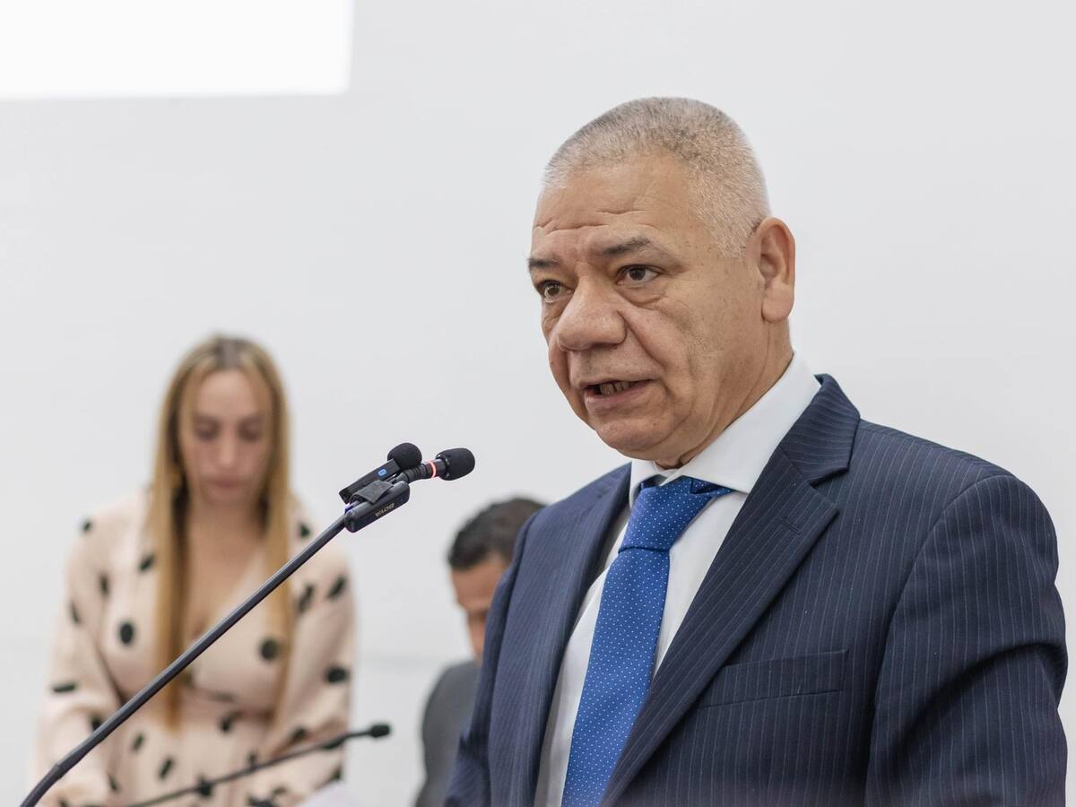 Hackean WhatsApp del presidente del Concejo de Manizales