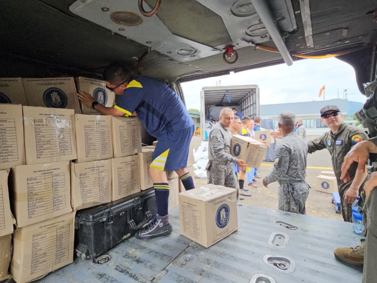 FAC llevó más de 3,8 toneladas de ayuda humanitaria a Cubará por emergencia invernal