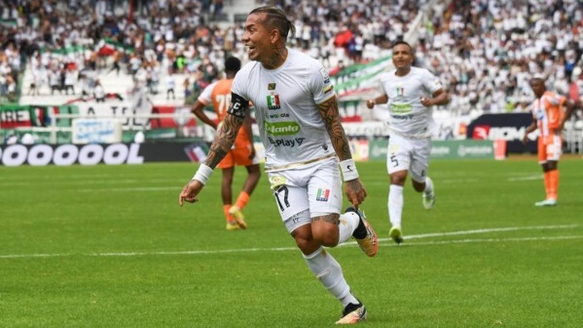 Dayro Moreno va por Aristizábal: así está el ranking de máximos goleadores colombianos