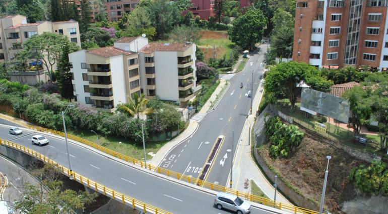 Muere tras realizarse cirugía estética en un apartamento de El Poblado.