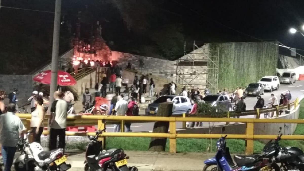 Unas 100 personas fueron sorprendidas en sitio de oración en Medellín