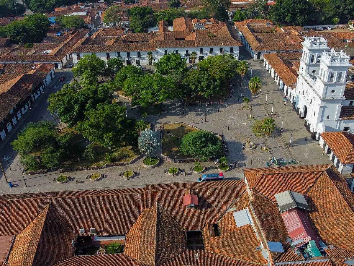 Otra Semana Santa y nada que se entregan las obras en el parque de Girón