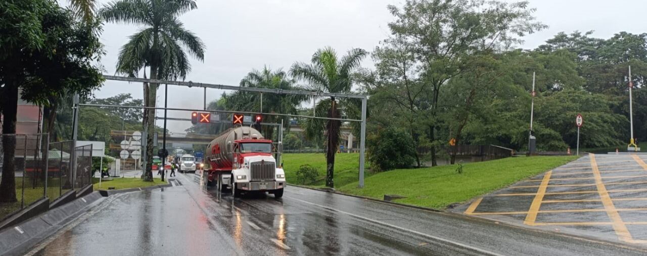 Imagen restablecimiento de la vía al llano - cuenta de X Coviandina.