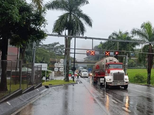 Imagen restablecimiento de la vía al llano - cuenta de X Coviandina.