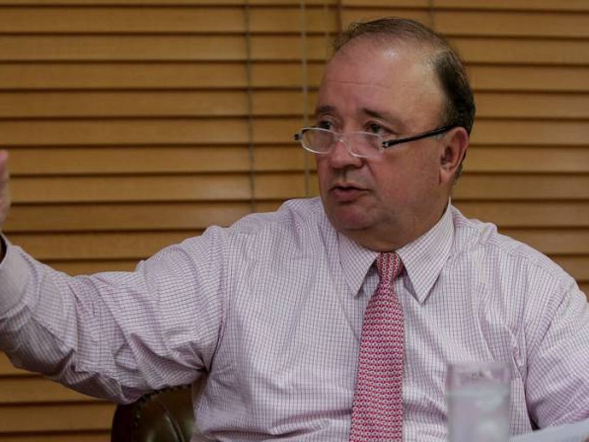 'Es responsabilidad de las Farc si violan el cese al fuego': MinDefensa