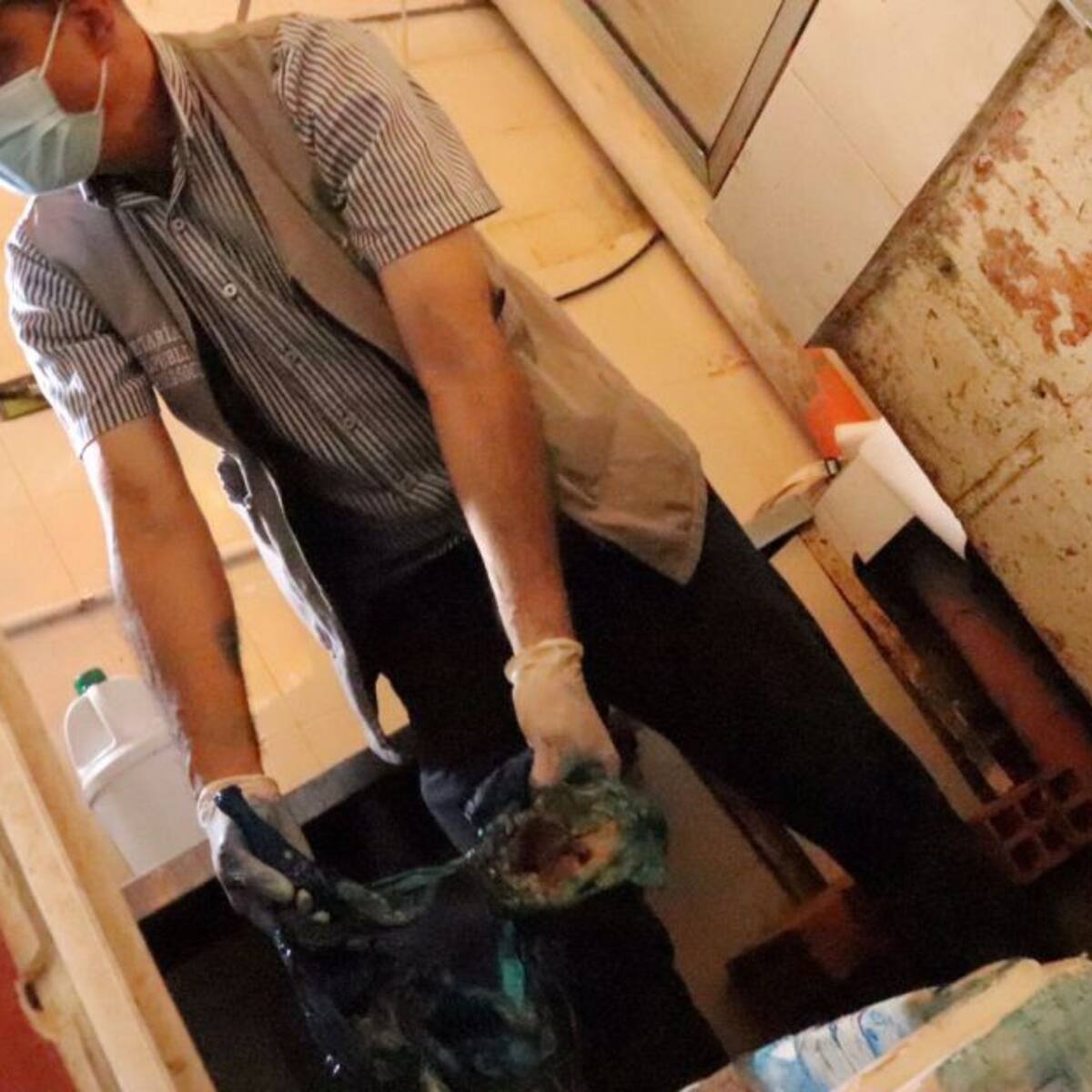 Decomisan en Pereira 42.3 kilos de carne de gallina no apta para consumo