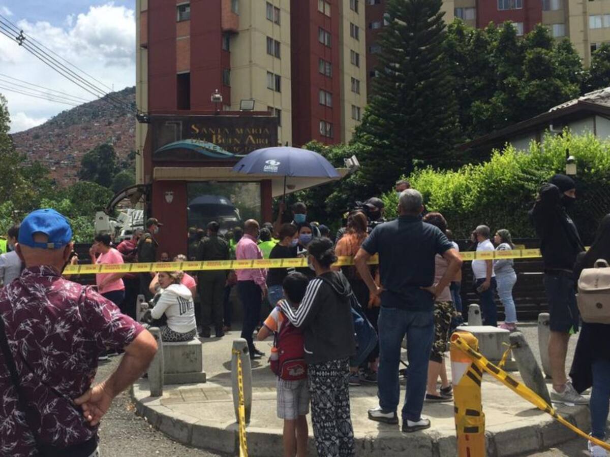 650 personas evacuadas por un incendio en un edificio de Buenos Aires