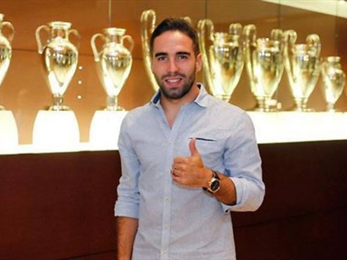 Dani Carvajal amplía su contrato con el Real Madrid hasta 2020